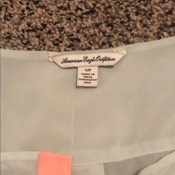 American Eagle outfitters top small - Picture 4 of 4